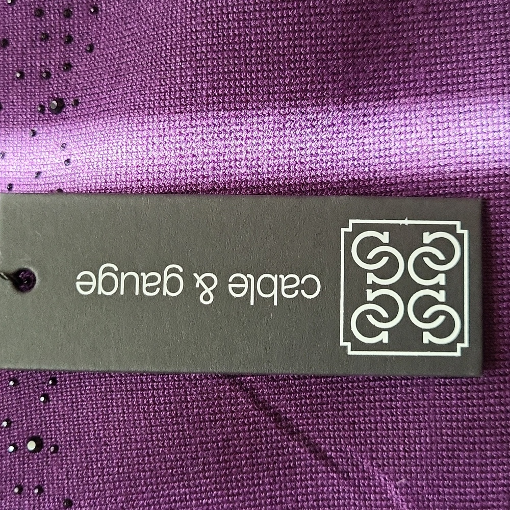 Cable & Gauge Purple Cut-Out Top with Black Stone Embellishment - Picture 5 of 5